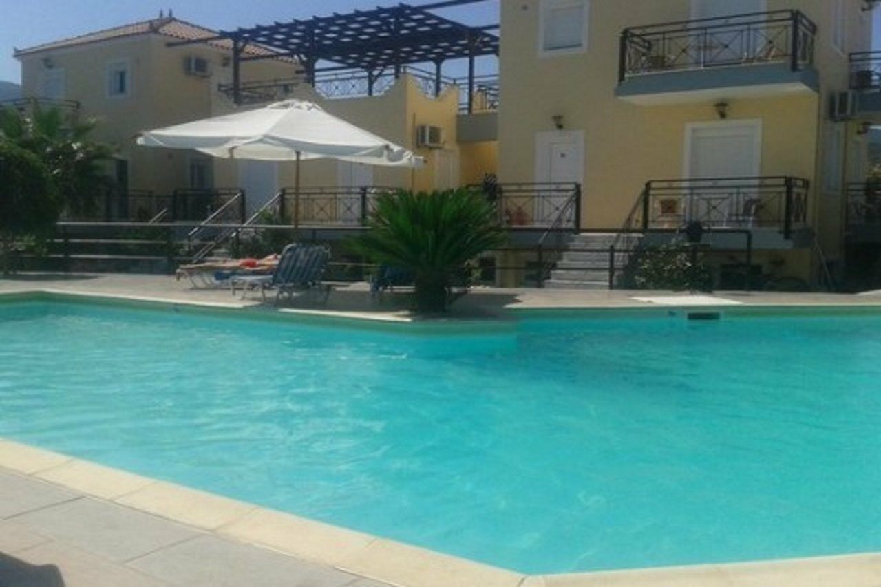 Nautilus Apartments Lesbos Island Esterno foto