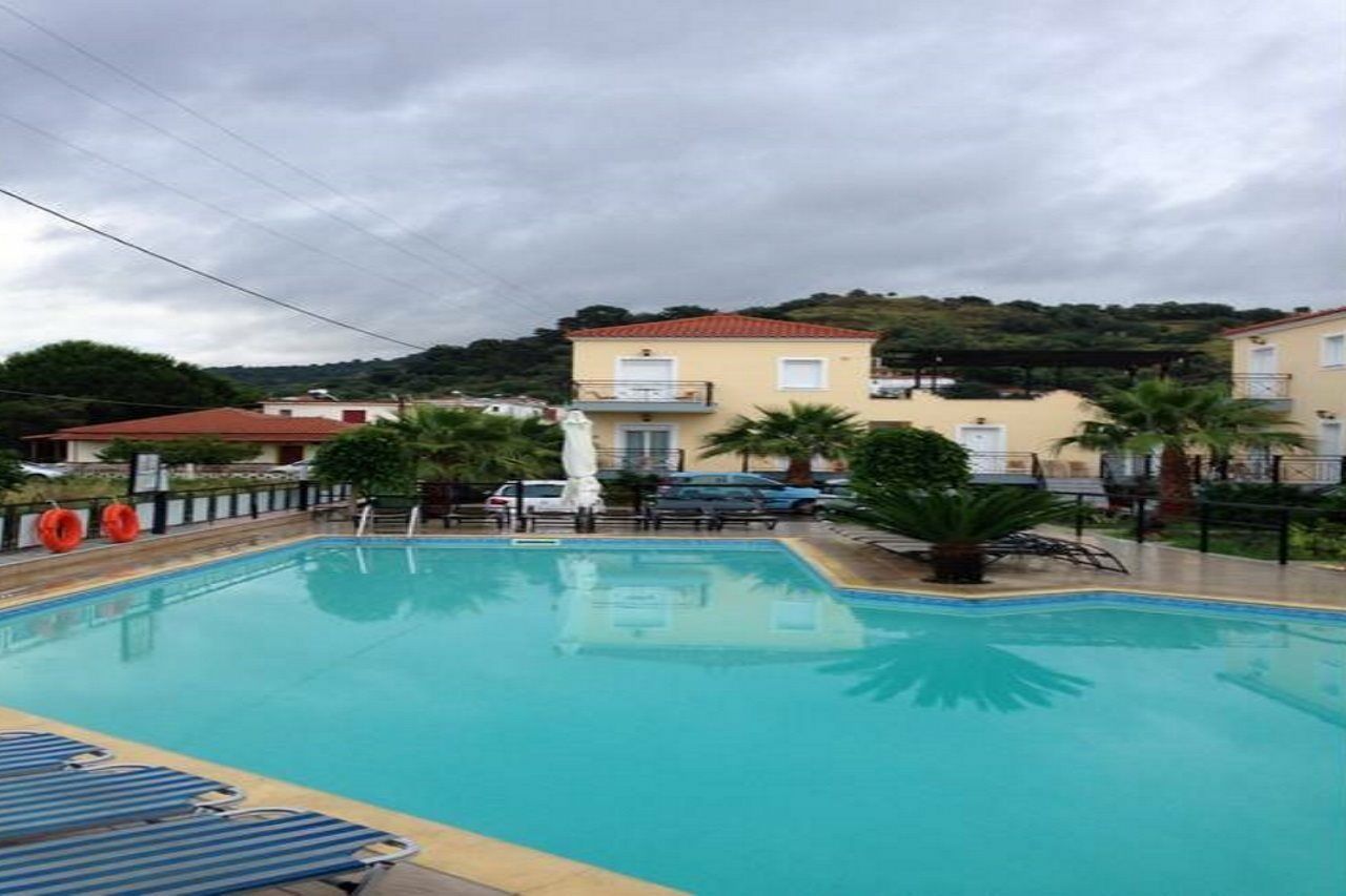 Nautilus Apartments Lesbos Island Esterno foto